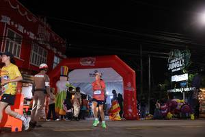 BIB: 4730
                            <button type="button" onclick="openModal(26258240)" class="btn btn-primary btn-sm float-right btn-popup" data-toggle="modal" data-target=".modal-high-quality">
                        <i class="fas fa-shopping-cart"></i> Add to Cart
                    </button>
                                            <button type="button" onclick="isThisMe(26258240, true)" class="btn btn-success btn-sm float-right btn-popup btn-isme hidden" data-toggle="tooltip" data-placement="bottom" title="นี่คือรูปของคุณใช่ไหม คลิกที่นี่เพื่อเอาเข้าอัลบั้ม">
                        <i class="fas fa-plus"></i> Add to album
                    </button>
                    <button type="button" onclick="isThisMe(26258240, false)" class="btn btn-warning btn-sm float-right btn-popup btn-isnotme hidden">
                        <i class="fas fa-ban"></i> Remove from album
                    </button>